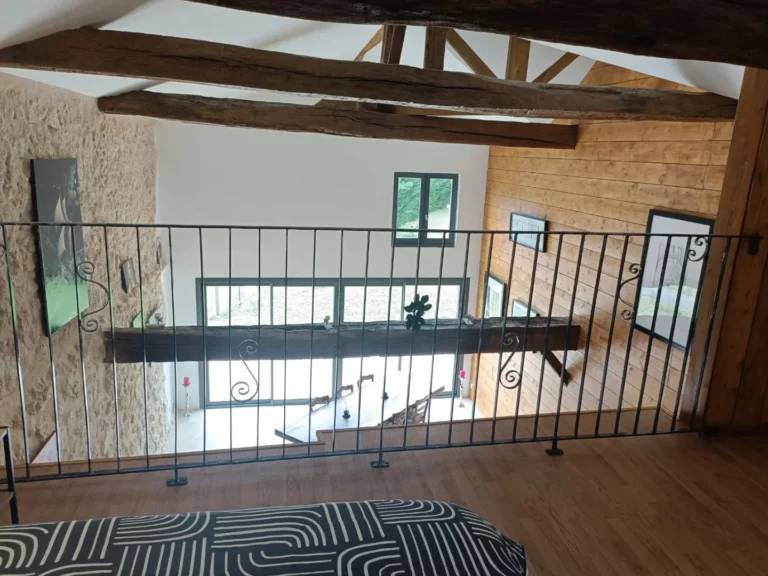 La rambarde de la chambre mezzanine